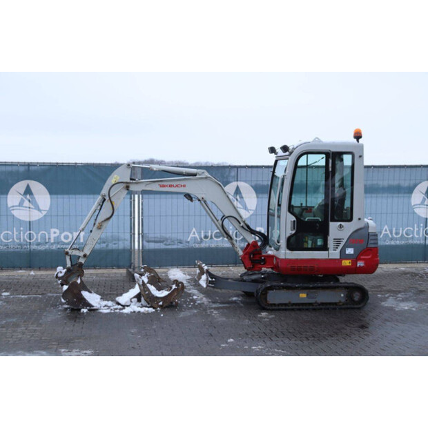 2013 TAKEUCHI TB219-44791767
