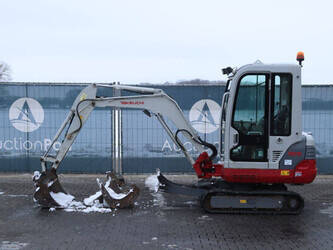 2013-takeuchi-tb219-1402241-44791768