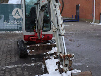 2013-takeuchi-tb219-1402241-44791773