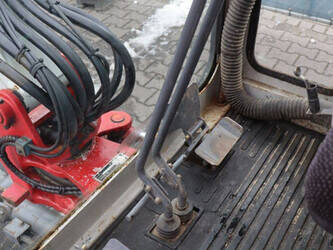 2013-takeuchi-tb219-1402241-44791790