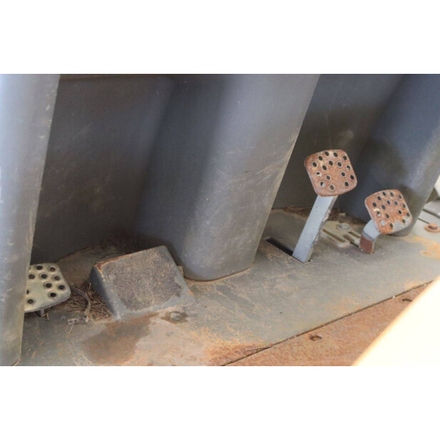 2016 Neuson 4001-44791949