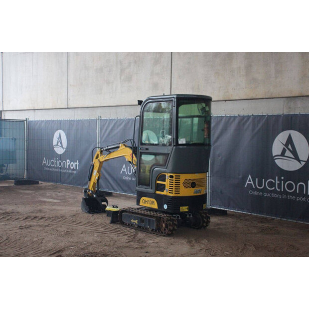 2024 إيه جي تي إندستريال QH13R-44791996