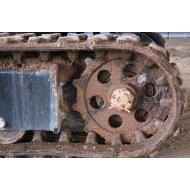 2024 إيه جي تي إندستريال QH13R-44792014