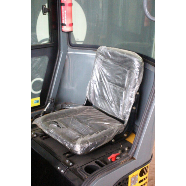 2024 إيه جي تي إندستريال QH13R-44792018