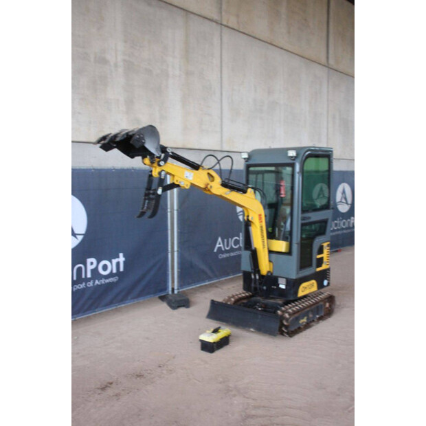 2024 إيه جي تي إندستريال QH13R-44792022