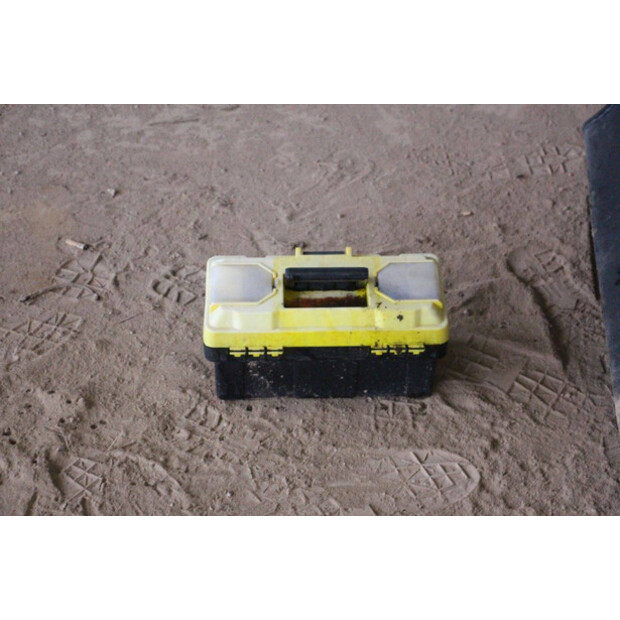 2024 إيه جي تي إندستريال QH13R-44792027