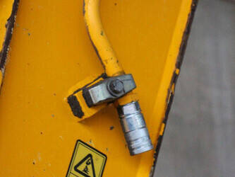 2018-jcb-js131lc-1402250-44792043