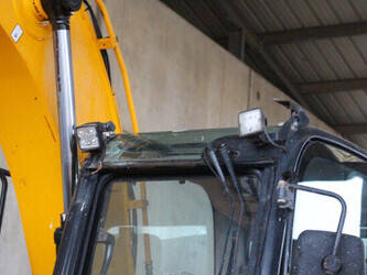 2018-jcb-js131lc-1402250-44792046