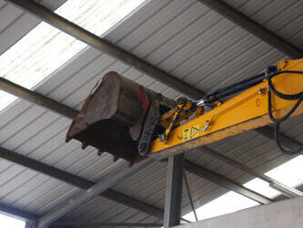 2018-jcb-js131lc-1402250-44792066