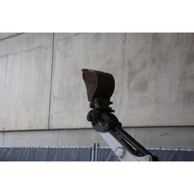 2020 بوبكات E10Z-44792105