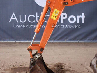 hitachi-zx17u-2-1402254-44792189