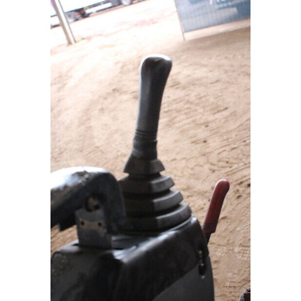 Hitachi ZX17U-2-44792210