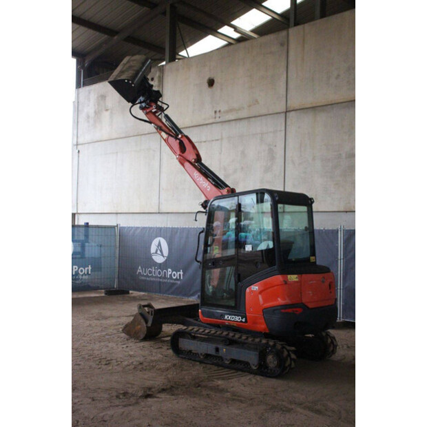 2018 KUBOTA KX030-4-44792337
