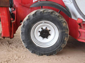 2011-manitou-mt-1440-1402261-44792411