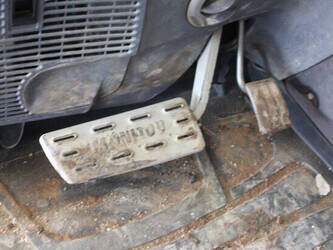 2011-manitou-mt-1440-1402261-44792418