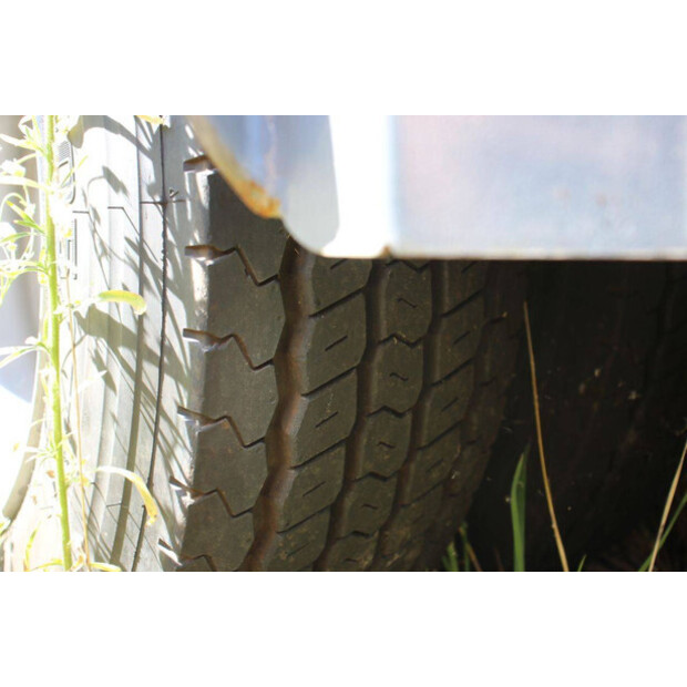 2025 اي ار اف 3AYH-44792618