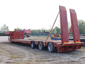 1992-svp-12-48-3-1402275-44792847