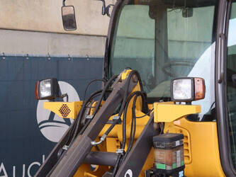 2010-volvo-l25f-p-1402276-44792887