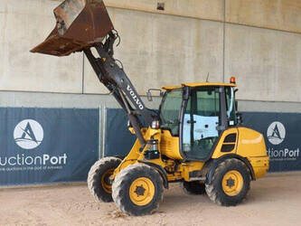 2010-volvo-l25f-p-1402276-44792907