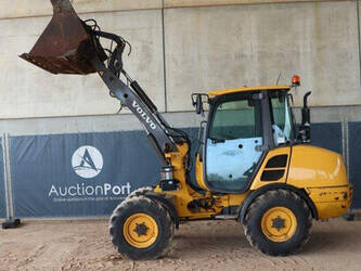 2010-volvo-l25f-p-1402276-44792908