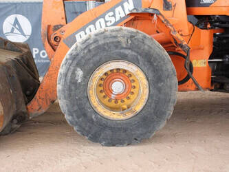 2014-doosan-dl300-series-iii-1402280-44793030