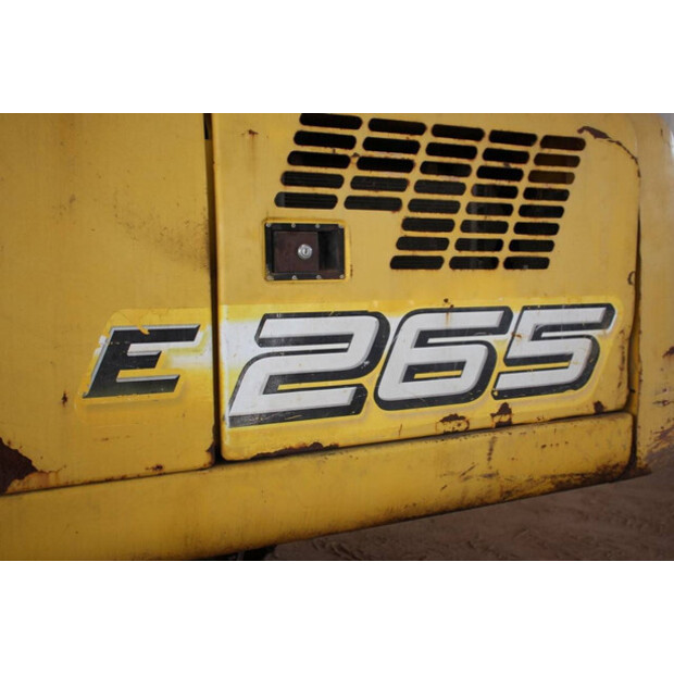 2007 New Holland E265-44793115