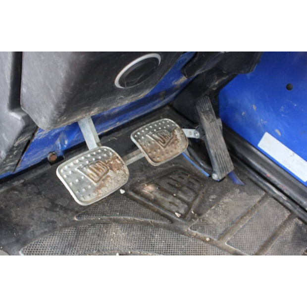 2014 جيه سي بي 531-70-44793151