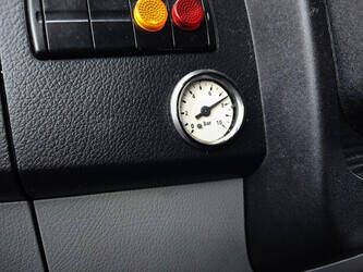 2015-volkswagen-crafter-1402289-44793259