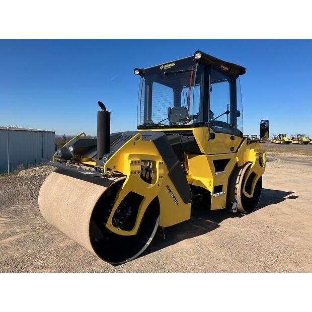 BOMAG BW 151 AD-50-44793342