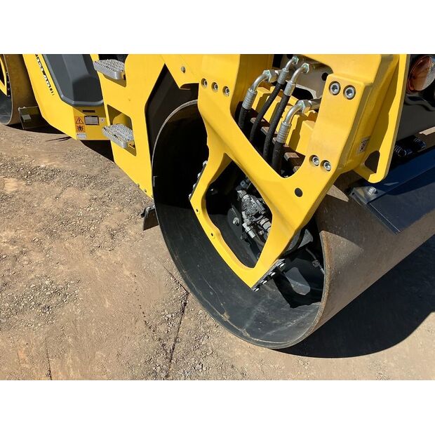 BOMAG BW 151 AD-50-44793344