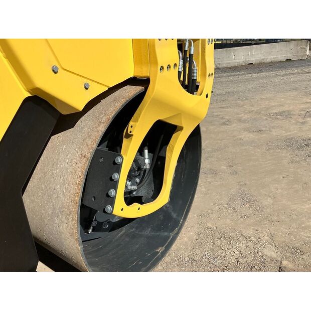 BOMAG BW 151 AD-50-44793347