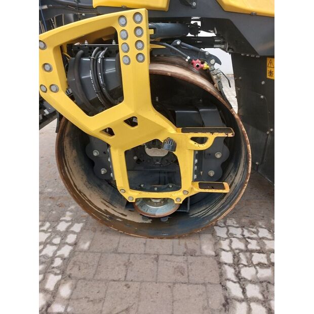 BOMAG BW 174 AP-5 AM-44793378