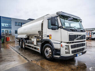 2009-volvo-fm500-1402310-44793547