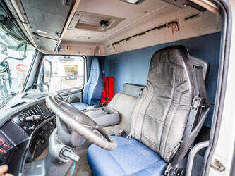 2009-volvo-fm500-1402310-44793554