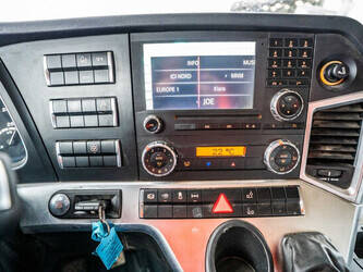 2012-mercedes-benz-actros-2651-1402316-44793720