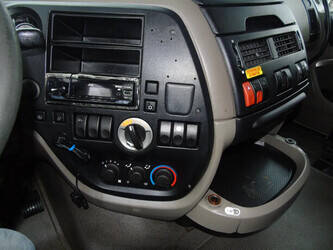 2012-daf-xf-105-410-1401793-44793785