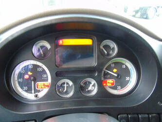 2012-daf-xf-105-410-1401793-44793788