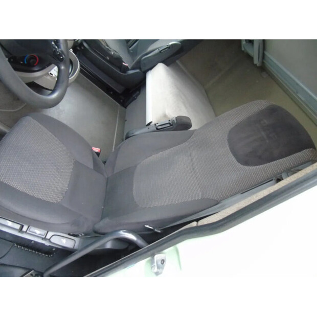 2012 داف XF 105.410-44793790