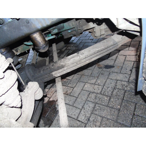 2018 فولفو FMX 500-44793921