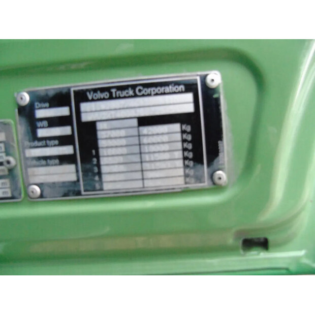 2018 فولفو FMX 500-44793922