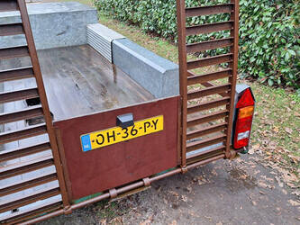 2004-veldhuizen-p-33-4-1402327-44793933