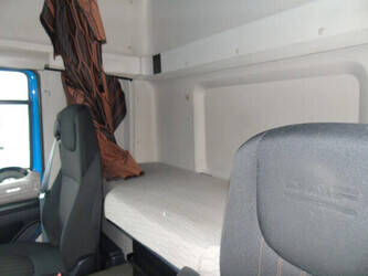 2019-daf-cf-410-1402084-44794140