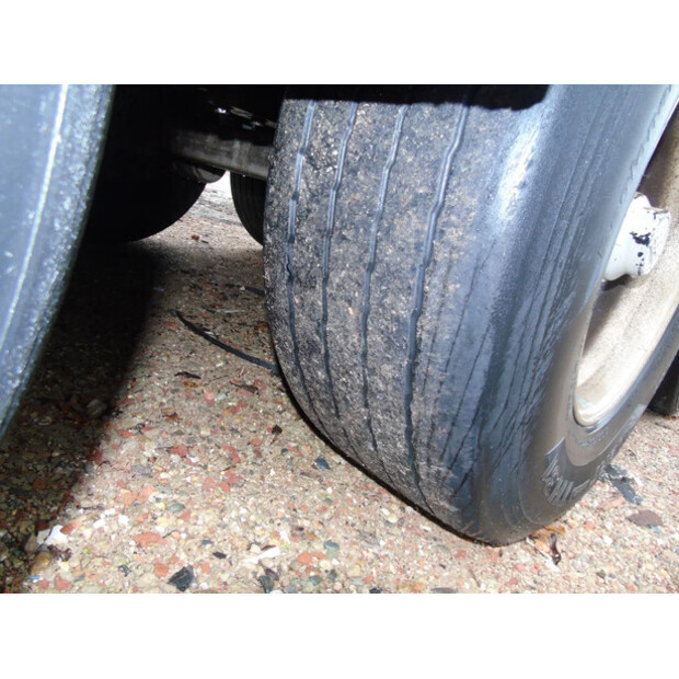 2005 LAG 3 AXLES-44794223