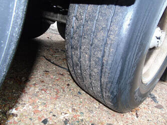 2005-lag-3-axles-44794223