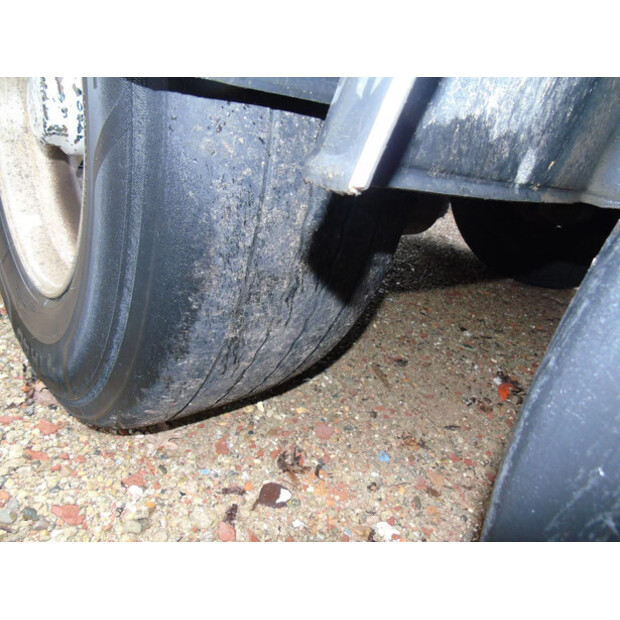 2005 LAG 3 AXLES-44794224