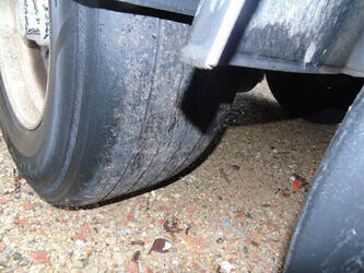 2005-lag-3-axles-44794224