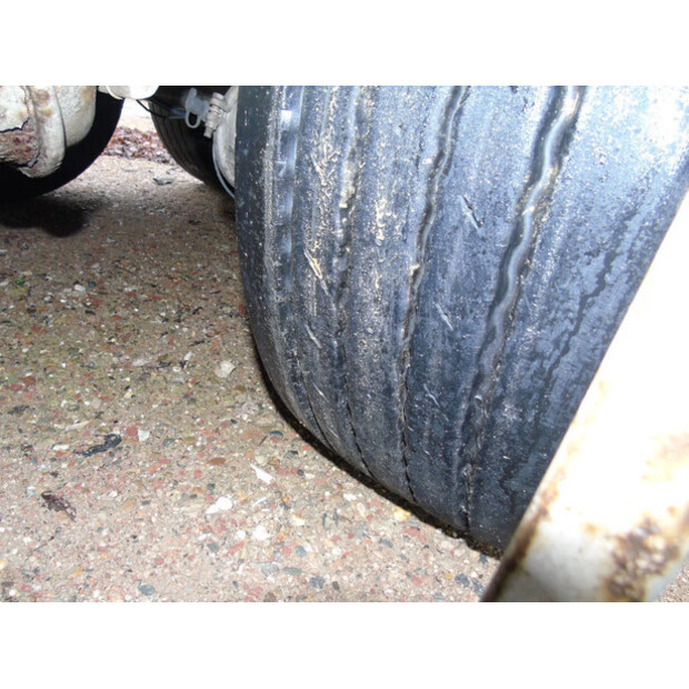 2005 LAG 3 AXLES-44794226