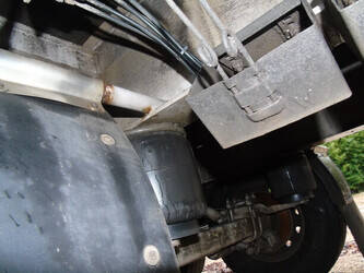 2005-lag-3-axles-44794227