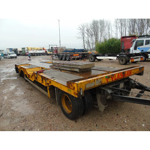 2002 جي إس 3 AXLES-44794355