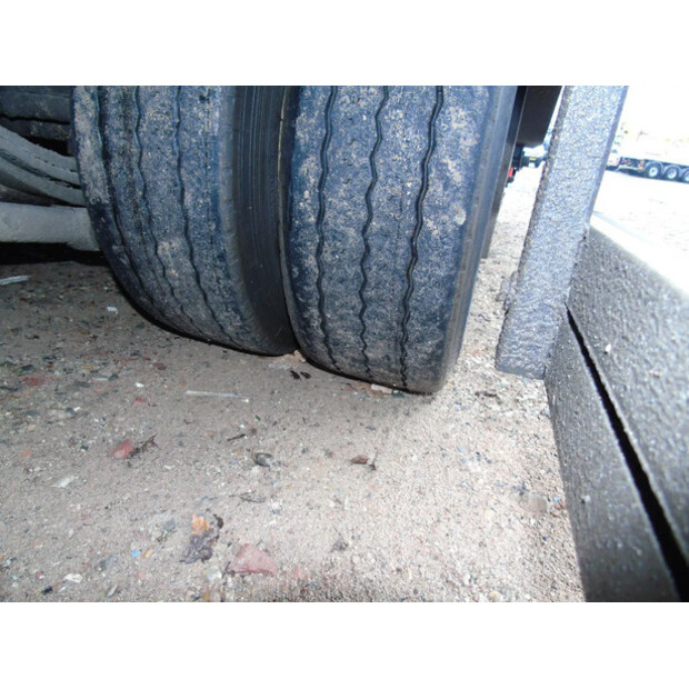 2002 جي إس 3 AXLES-44794371